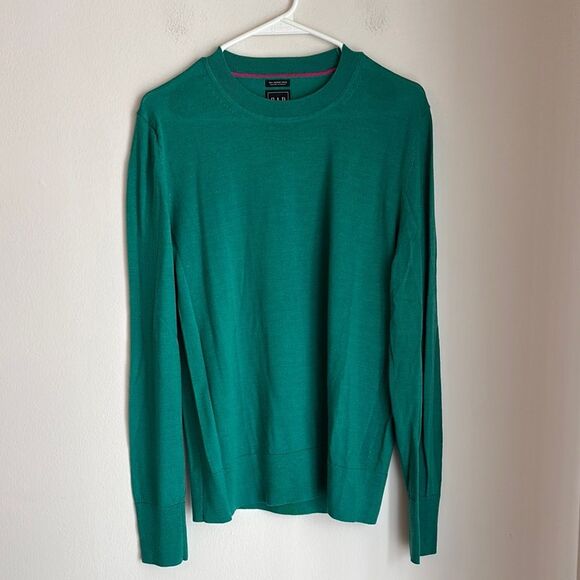 GAP Vintage Women 100% merino wool machine washable lightweight Sweater Large! - Picture 1 of 6